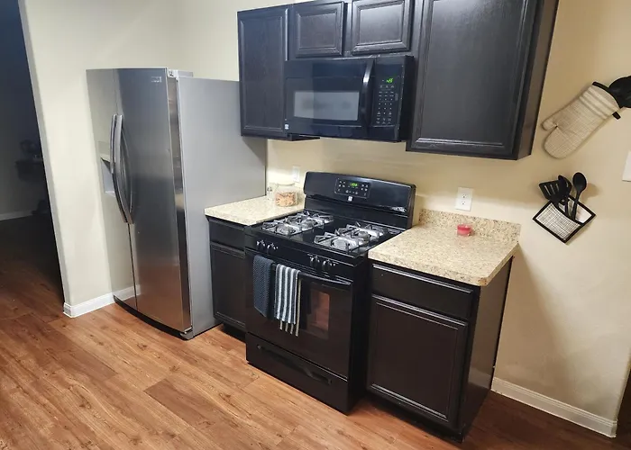 Laribond\'S Place Houston Texas