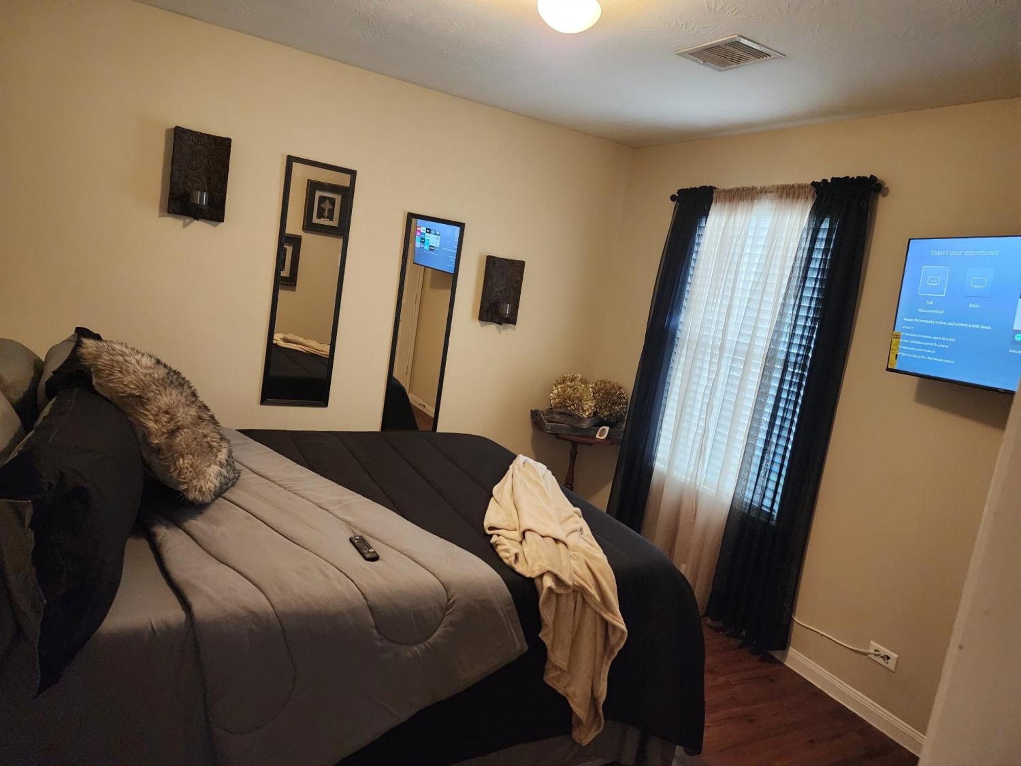 Laribond's Place Texas * Houston